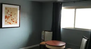 Lamplighter Motel - Image 4