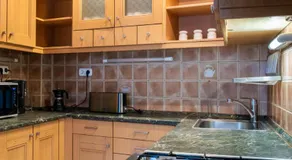 Sziklai Apartman - Image 2