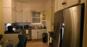 Spacious 4BR Near Subway, Sleeps 8per Easy Access to Downtown Boston - Image 5