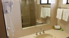 Bakery Hill Motel - Image 3