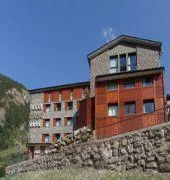 AJ HOTEL AND SPA(formerly Magic Canillo Hotel) - Image 2