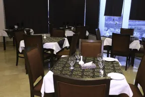 Javson Airport Hotel - Image 4