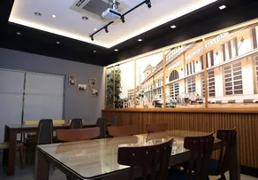 Ivory Hotel Bandung - Image 2