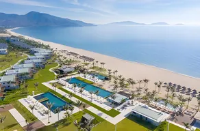 Enjoy villa with beautiful beach! - Image 3