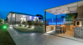 Lea Villa - Brand New Modern Villa - Image 3