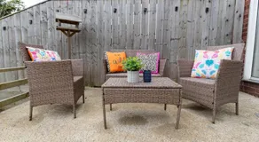 Stunning Bishop Auckland House with 5-bedrooms & 8 Beds Sleeps 12 with Free Parking by PureStay - Image 4