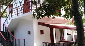 Mahee house - Image 3