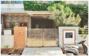 Luxe 2 BR. Slow Living Apartment by the ManStays! - Image 5