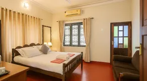 Haris Farm House - Image 4