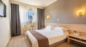 Nestos Hotel - Image 2