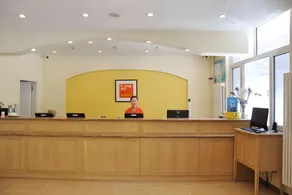 Home Inn Chengde Mountain Resort Dutongfu Street - Image 5