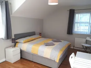 Edenderry Town House - Image 4