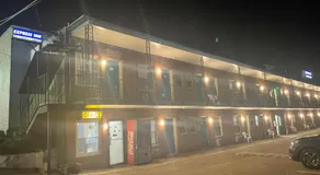 Express Inn - Image 4