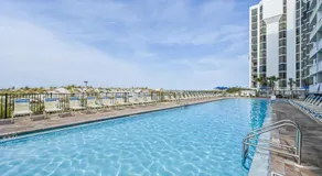 Pelican Beach Resort by Panhandle Getaways - Image 4
