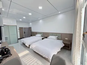 Fuhua Hotel - Image 5