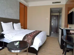 Lian Yun Hotel - Image 4