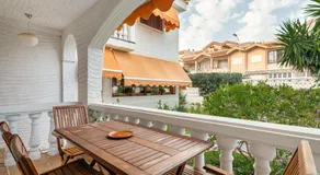 Maison de vacances 'Casa Pista' avec piscine partagée, Wi-Fi et climatisation - Image 5