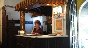 Aranykorona Hotel - Image 4