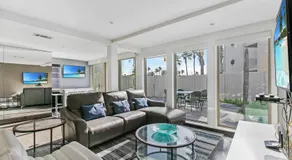 Upscale Modern Villa Private w Terrace in Bahia Mar Beachfront Resort, Heated Pool! - Image 4