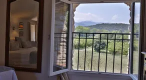 Hotel Le Mas Trilles - Image 4