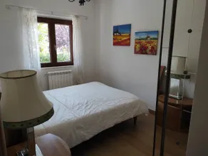 Stunning New Villa with Balcony, Parking, Sleeps 4 - Image 3