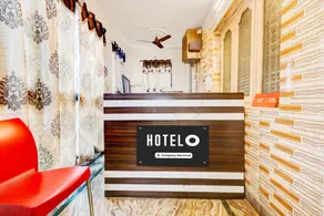 Super OYO Hotel O Adarsh Nagar Near Kavya Hospital - Image 4