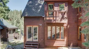 North Lake Hideaway Prime Locale for Outdoor Fun - Image 4
