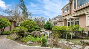 Easeful Room in Kerrisdale Near UBC and Transit - Image 5