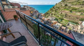 Luxury Apartments Manarola by Arbaspàa - Image 3