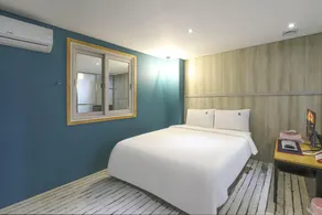 Hotel H2 - Image 5
