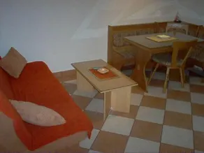 Apartments Tomi Sucuraj - Image 1