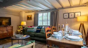 Locke's Cottage - Image 2