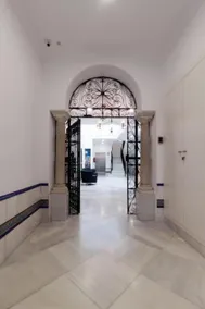 Casa Gloria Apartments - Image 4
