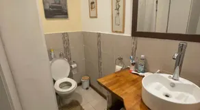 Hermosa casa de un dormitorio a seis cuadras de la playa - Image 5