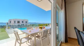 New Luxury Villa "Via" - Image 4