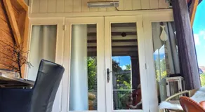 Tinyhouse met Hot Tub en ruime privé tuin - Image 3