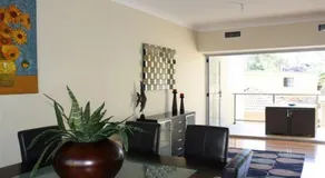 The Beach Townhouse - Image 4