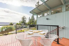 Wolf Beach Cottage by Avantstay Harbor Views - Image 5