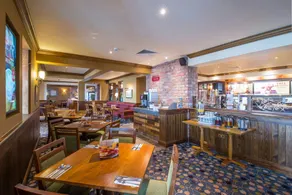 Premier Inn Southend On Sea - Image 4