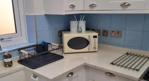 Casa apropiada para familias con jardín - Image 5