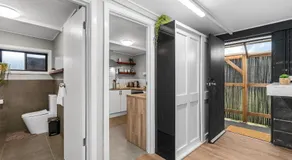 Quite, quaint & private guesthouse, sleeps 6 - Image 2