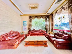 Crown Hotel (Putian Xianyou Bus Station Linan Food Street Store) - Image 3