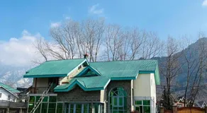 Harwan Resort - Image 3