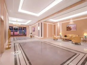Vienna Hotel Shenzhen International Convention and Exhibition Center Haoxiang Metro Station - Image 5