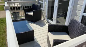 Otters Rural Retreat - Private Hot-Tub & Free Golf for guests included - Image 5
