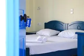Blue Sky Hotel Apts - Image 2