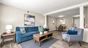 Upper Westside 2BR Free Parking & Wi-Fi - Image 2