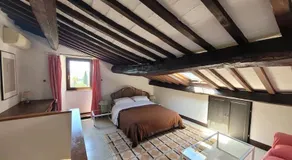 Private 2 bedrooms home in Saturnia centre - Image 2