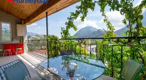 Villa Mountain with Pool - Image 3