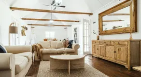 Picturesque Barn located on the Shoalhaven River - Image 2